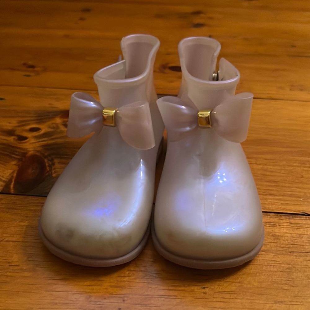 Mini Melissa Little Girls Rain Boots - Pearlescent Color, Size 12
